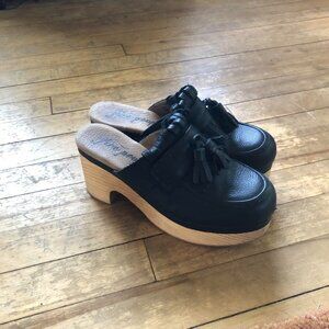 Free People Black Leather Wooden Loafer Clog w Tassels